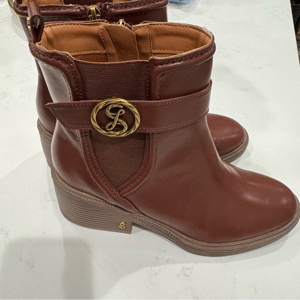 Sam & Libby Brown Ankle Boots with Gold Accent